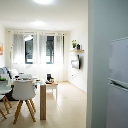 La Folia Apartment *